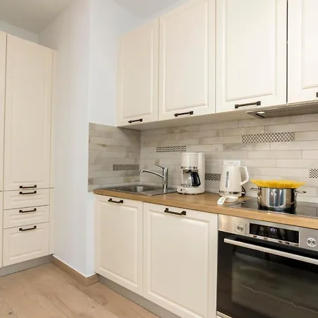 Luxury Petros Вилла Малинска