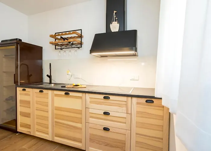 Luxury Petros * مالينسكا