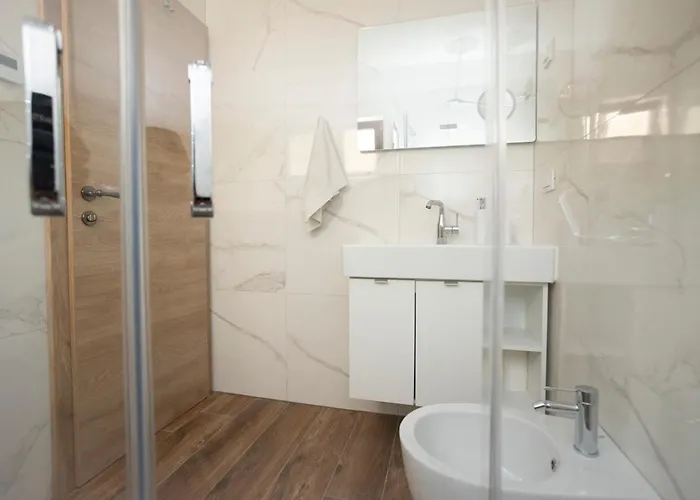 Luxury Petros * مالينسكا