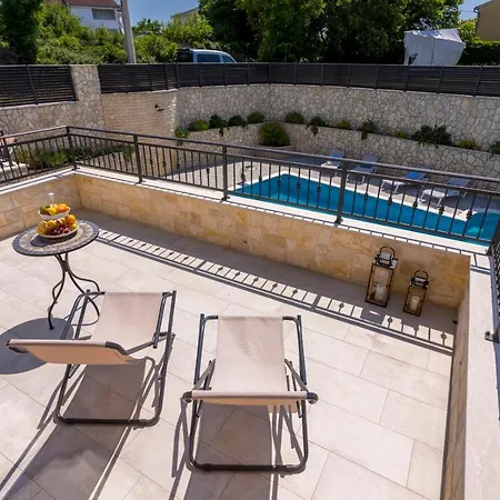 Luxury Petros Villa *